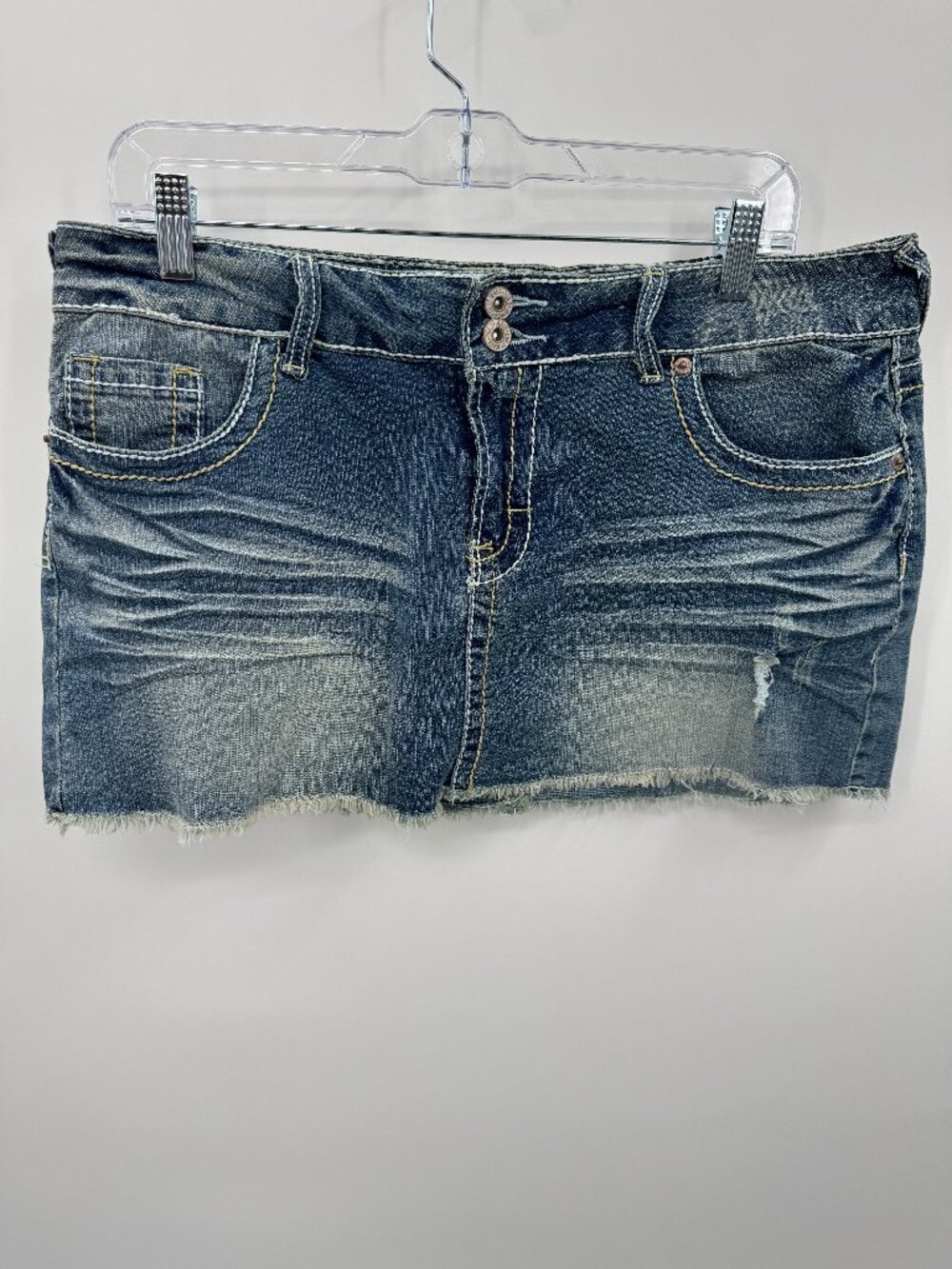 rue21 Y2K Low Rise Distressed Denim Mini Skirt Raw Hem 11/12